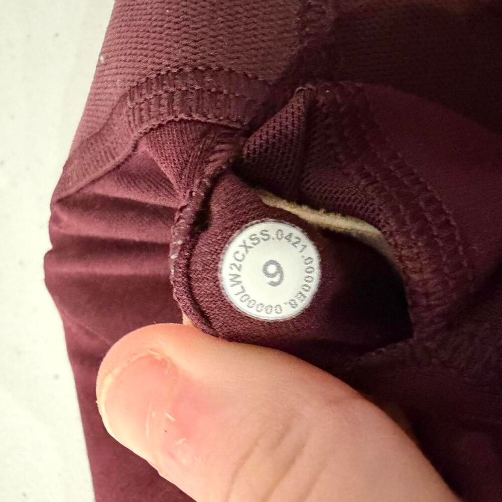Lululemon Flow Y Wrap-Front High-Neck Bra *Light Support, B/C Cup in cassis - Picture 6 of 6